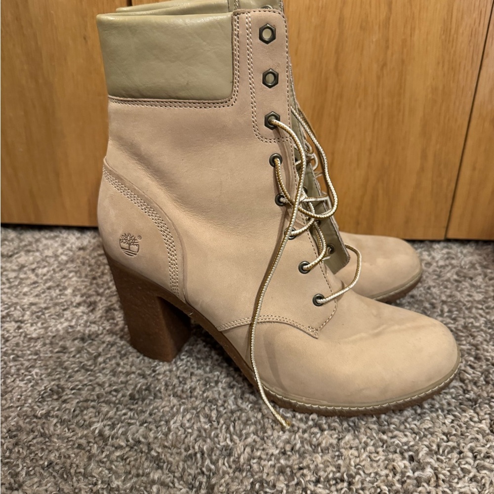 Timberland Women's Tan Leather Boots